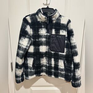 Columbia Women’s Black and White Fleece 1/4 Zip Jacket NWT